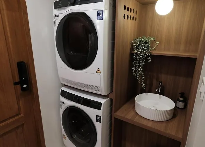 The Shantipan Lotus - Cozy 2br Family 400m From Bts Station