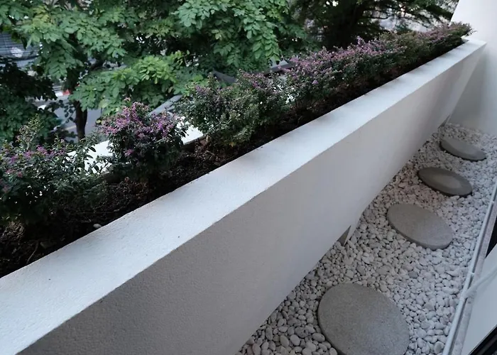 公寓 The Shantipan Lotus - Cozy 2br Family 400m From Bts Station *