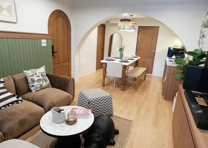 公寓 The Shantipan Lotus - Cozy 2br Family 400m From Bts Station 曼谷