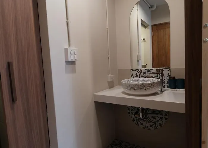 The Shantipan Lotus - Cozy 2br Family 400m From Bts Station 曼谷